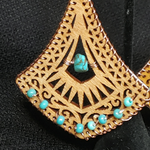 Load image into Gallery viewer, Wooden Fillagree Arrowhead/Turquoise beads
