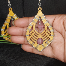 Load image into Gallery viewer, Wooden Fillagree Shield Diffuser Earring