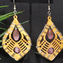 Load image into Gallery viewer, Wooden Fillagree Shield Diffuser Earring
